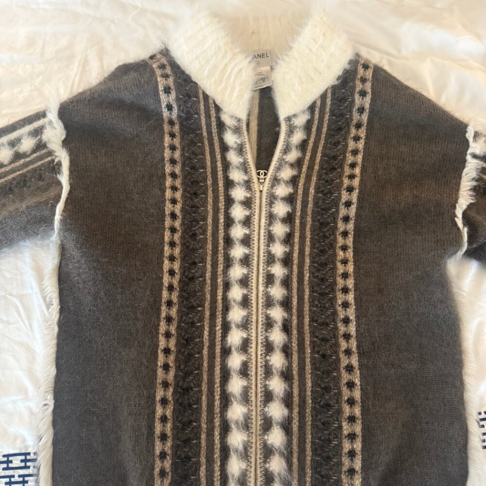 CHANEL Mohair Sweater MP217 – Size 50 FR